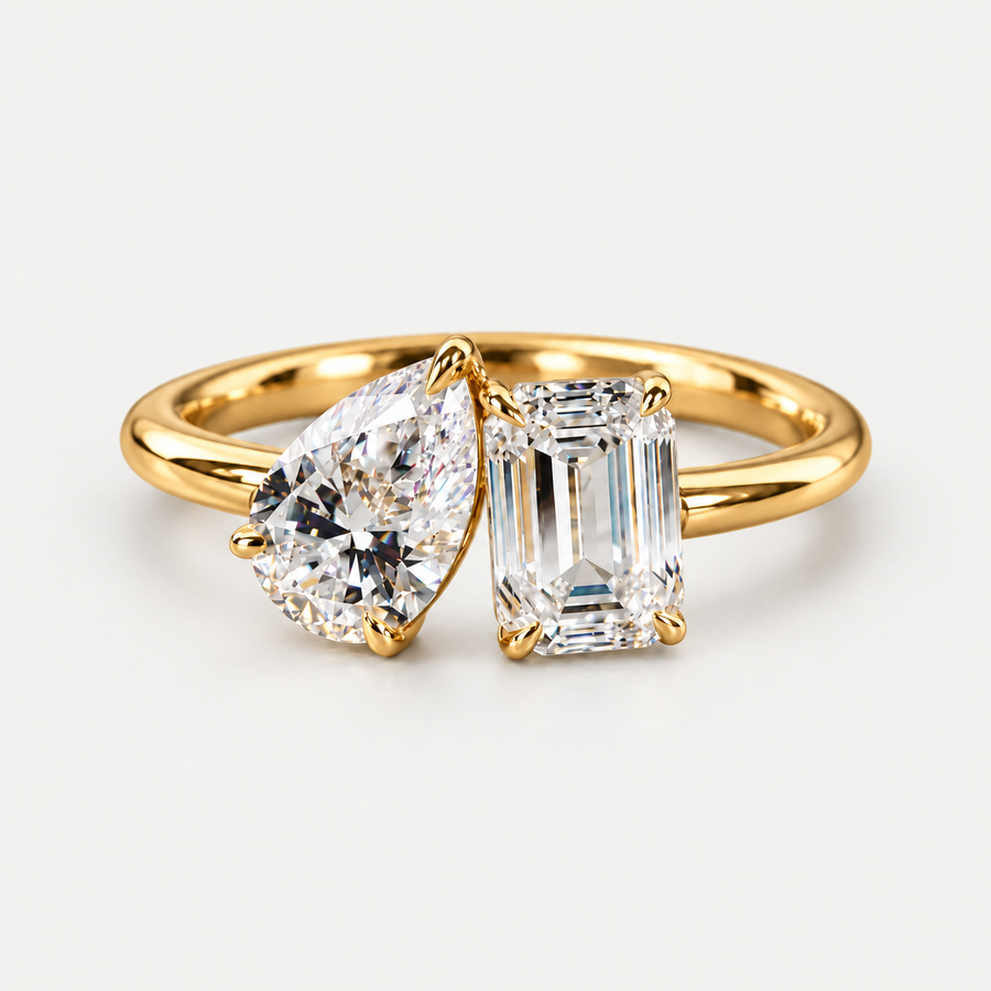 Duetta Gold 925 ayar gümüş ayarlanabilir damla ve emerald kesim taşlı yüzük açık light gray zeminde