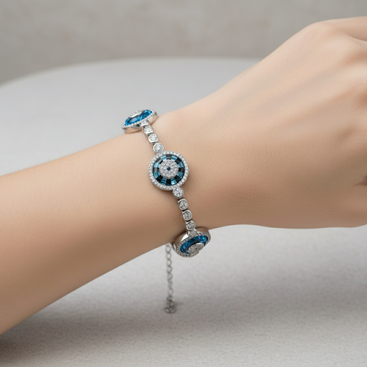 Üçlü Cam Göz Zirkon Taşlı Su Yolu Bileklik